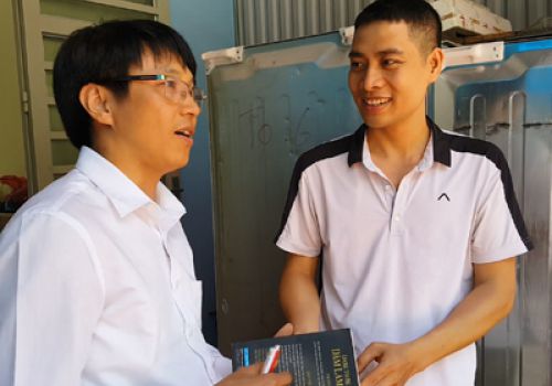 Đi thăm các bạn học viên ỏ Quảng Ninh đã mở cửa hàng có bước đầu khởi nghiệp thành công